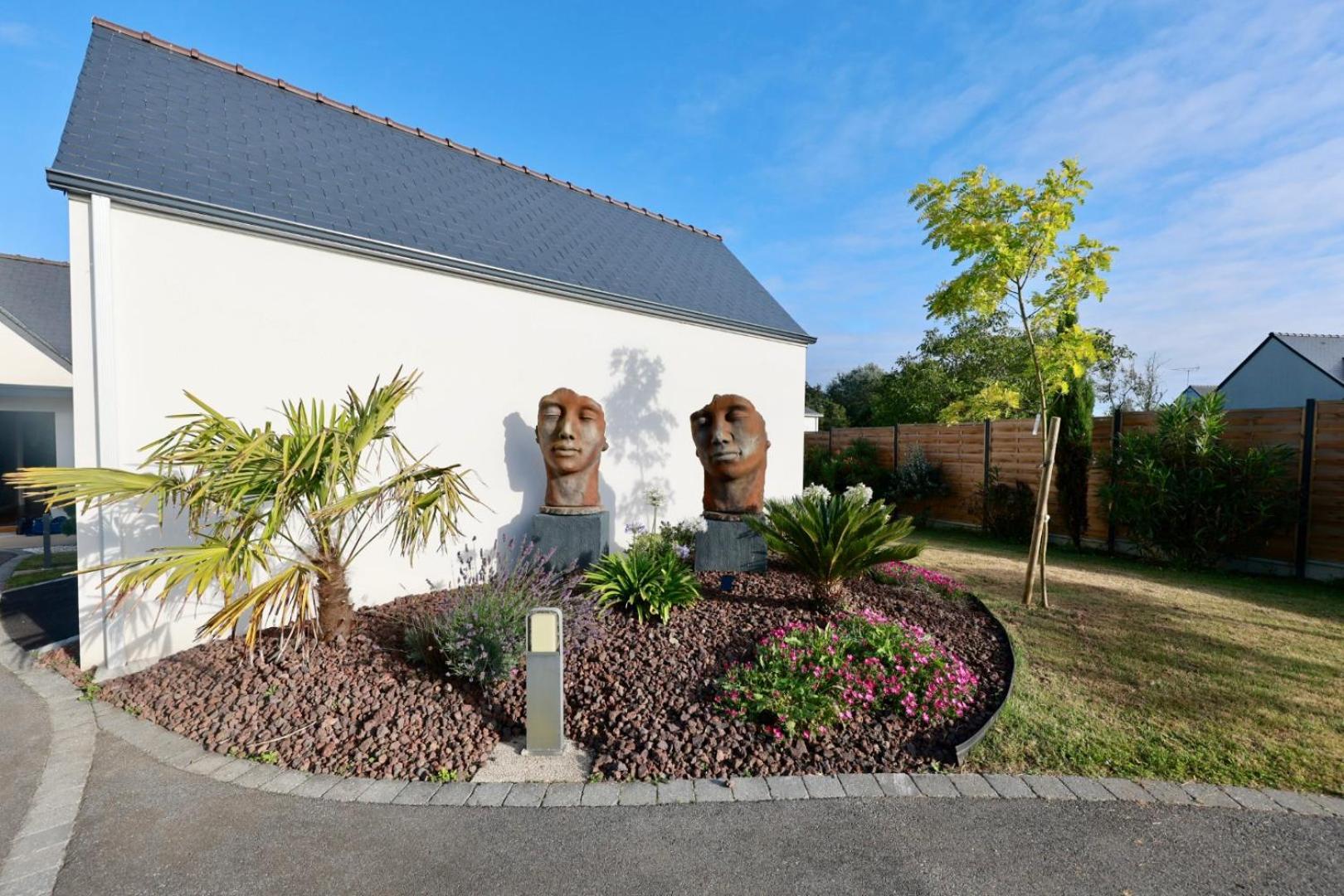 Villa Mini Avec Vue Piscine, Jacuzzi, Sauna, Home-cinema, Bureau, Salle De Sport Privatises *